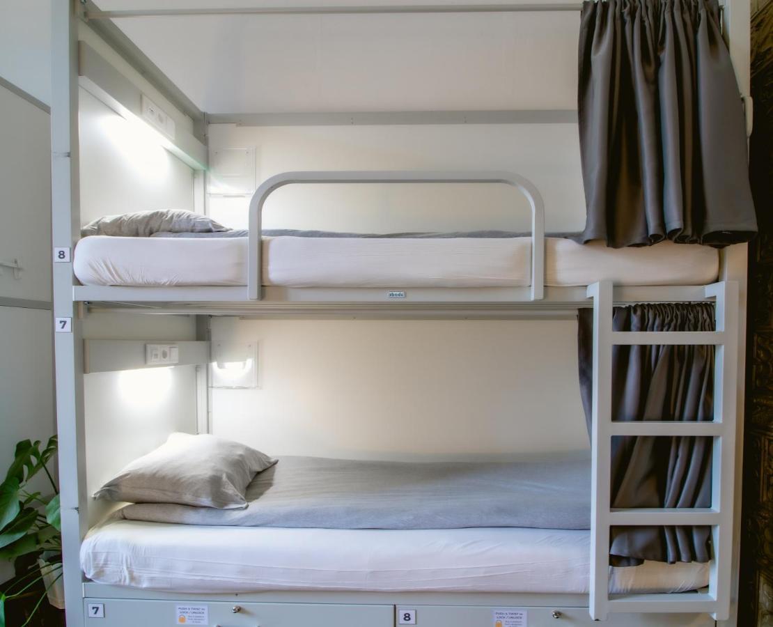 Podstel Bucharest Hostel Buitenkant foto